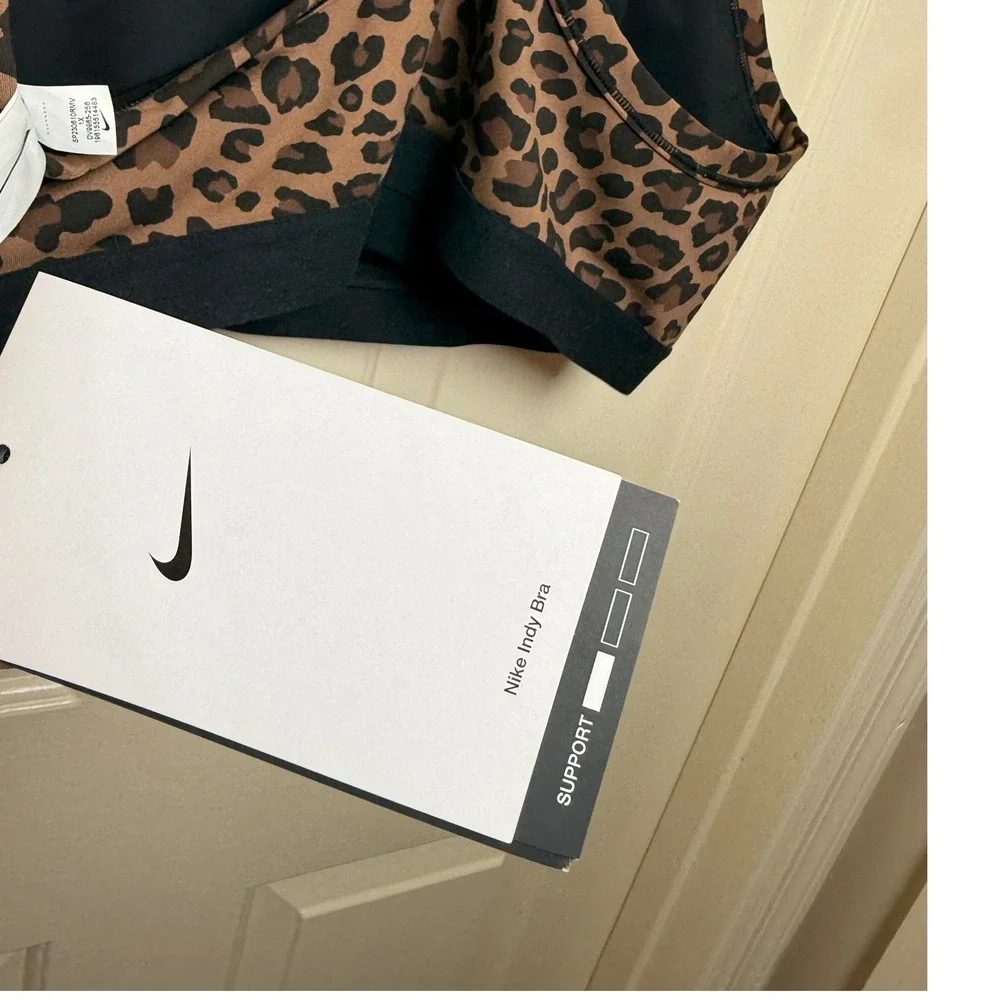 Nike Indy Light Support Sports Bra Womens 1X Leopard Print